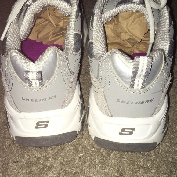 Skechers 11936W GYW D’Lites Me Time Sneakers - Picture 7 of 8